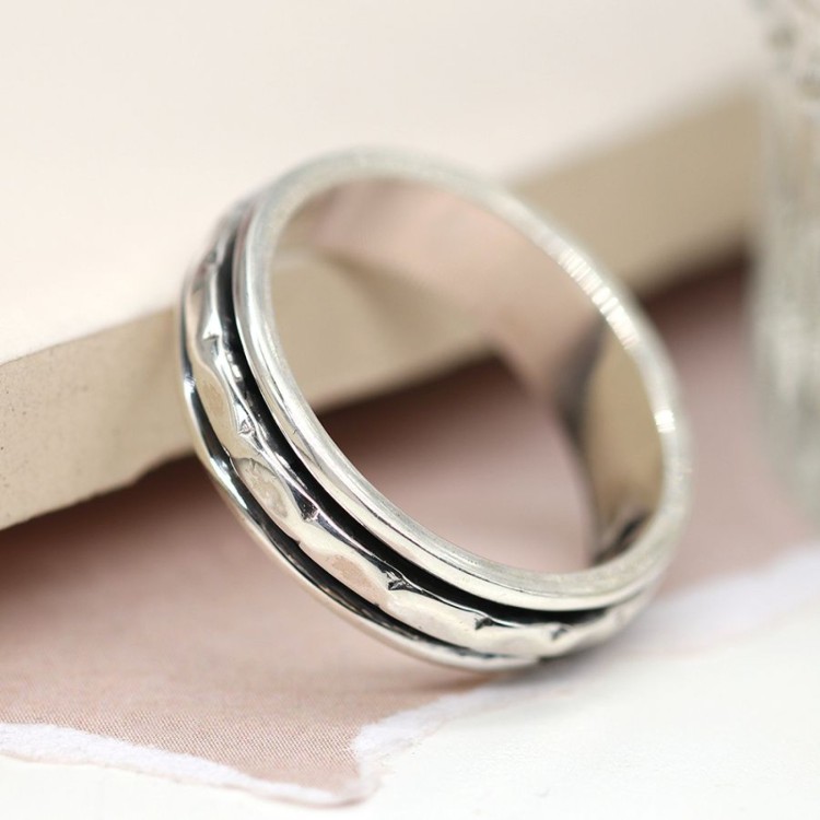 Pom Sterling silver simple narrow spinning ring