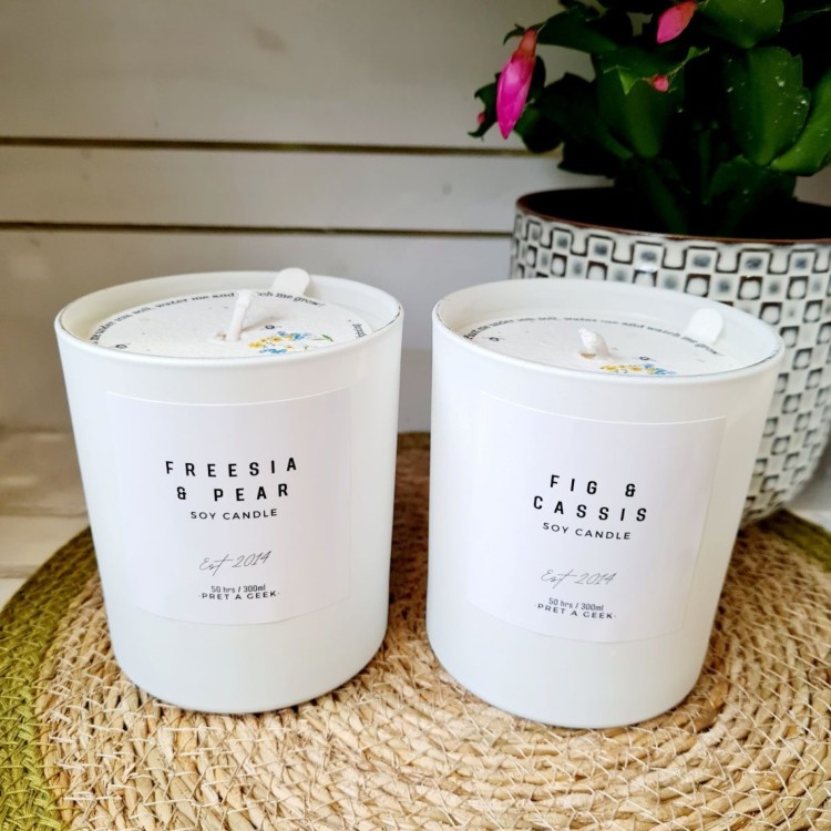 Pretageek Luxury Soy Candle, Gift Boxed