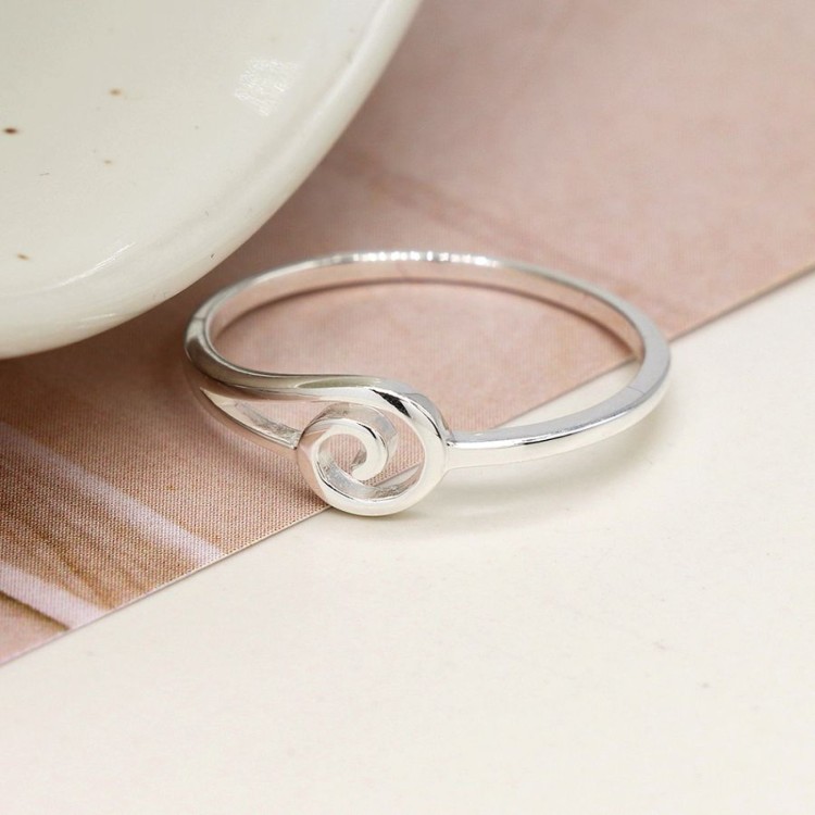 Sterling silver simple spiral ring